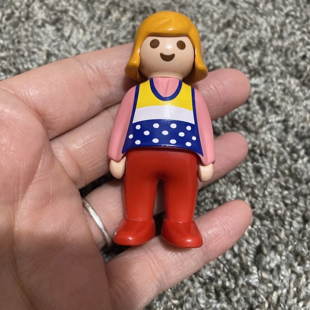 Playmobil Junior 123 Figure Woman Pink Shirt Red Pants Blonde Mom 6784 House Mom